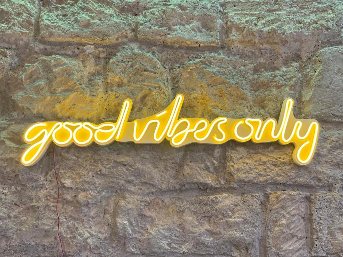 Good Vibes Luxurious Loft In Paris 11Th, With Ac & Table Football Экстерьер фото